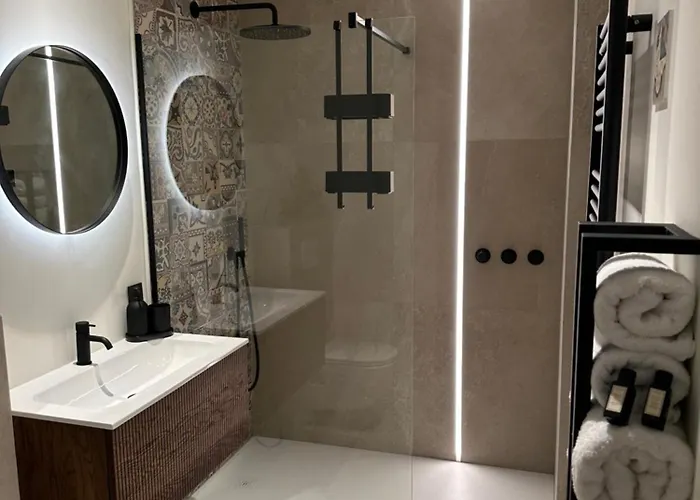 Apartment Away From By The Ostend