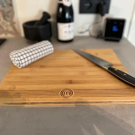 Lejlighed Away From By The *