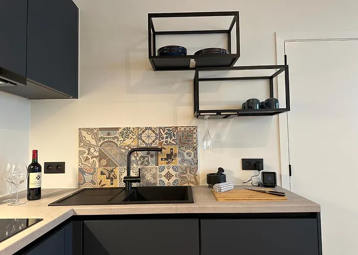 Away From By The Lejlighed Oostende